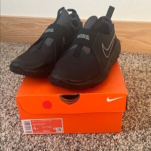 Nike Black Flex Runner Sneakers